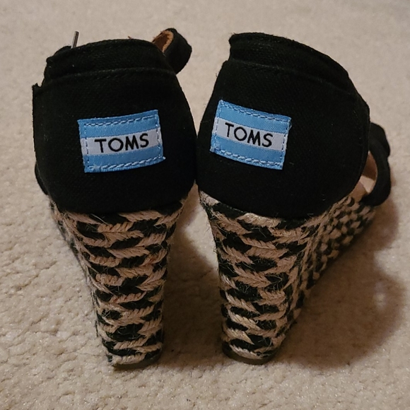 Toms🤎🖤🤎🖤 - Picture 5 of 5